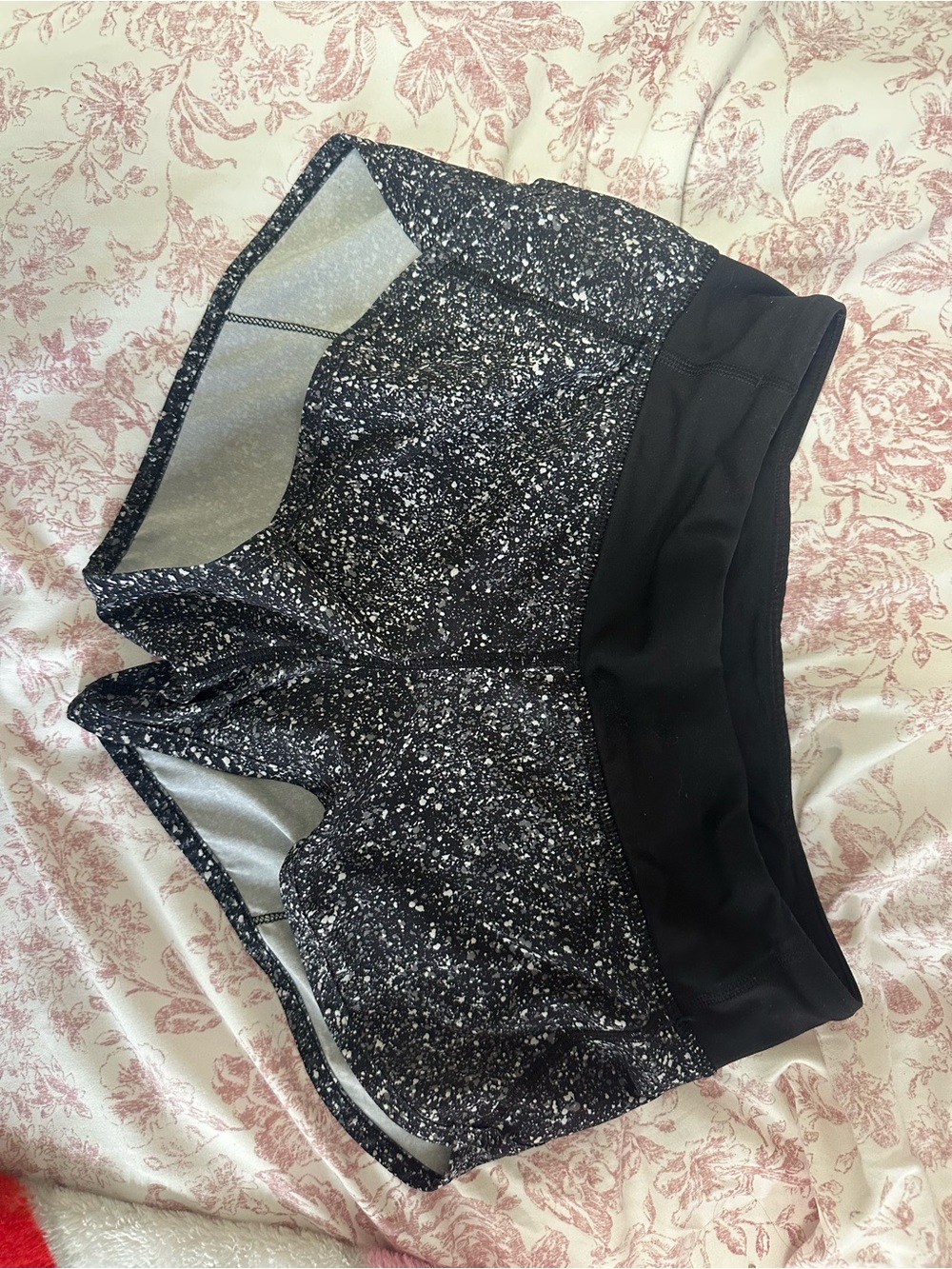 Lululemon lined shorts black speckled